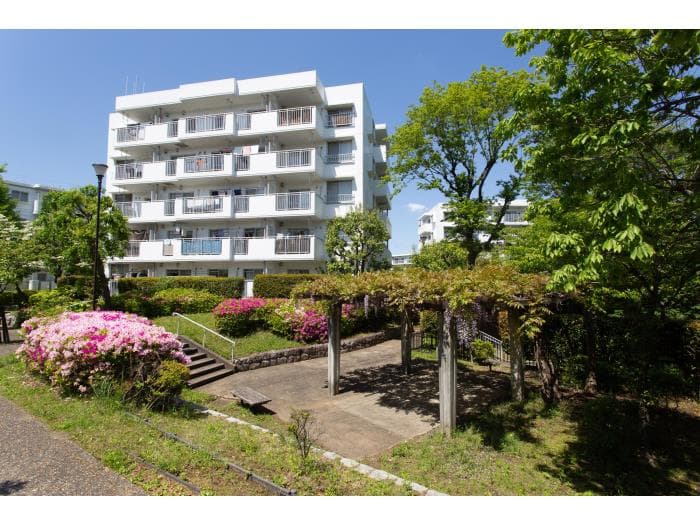 ニュータウン小山田桜台の外観写真