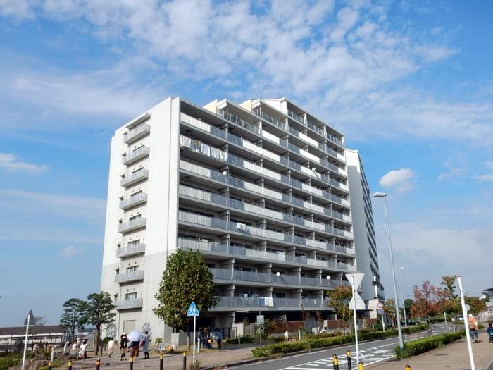 十日市場ヒルタウンコンフォール十日市場十一番街の外観写真