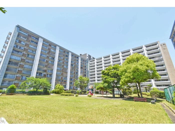 堀田（２・３号棟）の外観写真