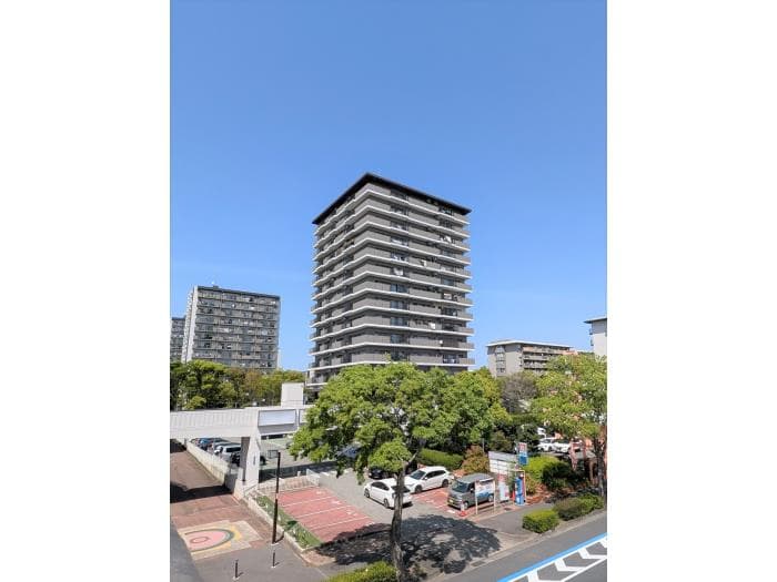 神宮東パークハイツの外観写真