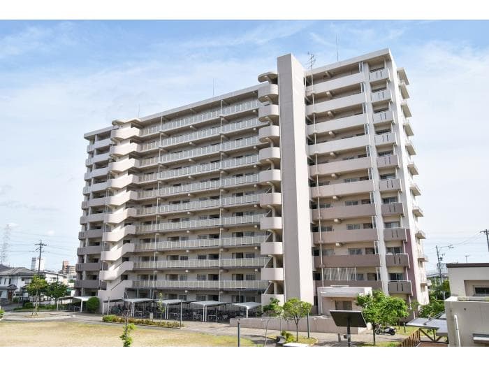 アーバンラフレ稲沢の外観写真