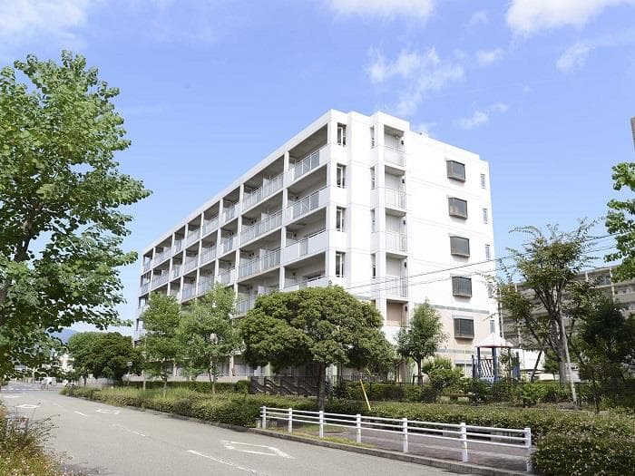 ルゼフィール南甲子園の外観写真