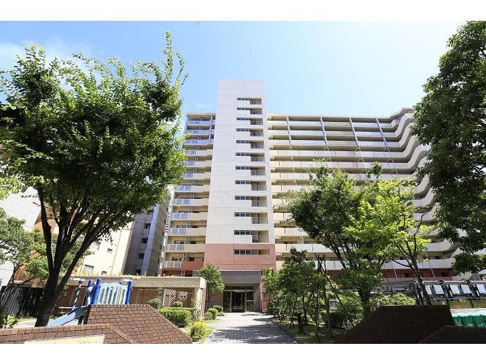 ルゼフィール岩屋中町の外観写真