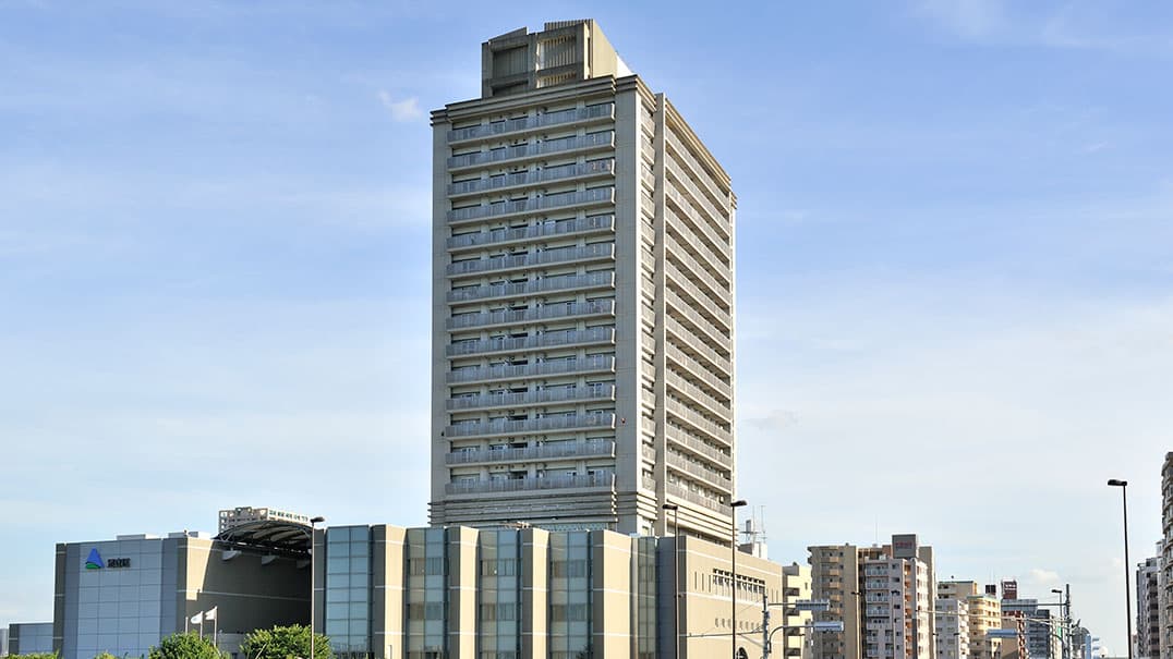 トミンタワー千住五丁目の外観写真