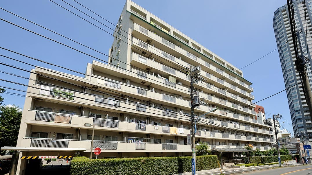 トミンハイム薬王寺の外観写真