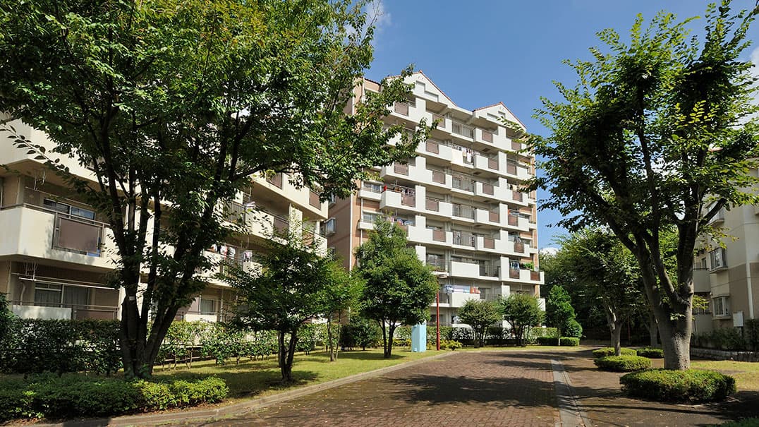 コーシャハイム南大沢五丁目の外観写真