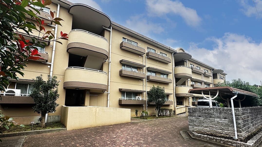 コーシャハイム日野大坂上の外観写真