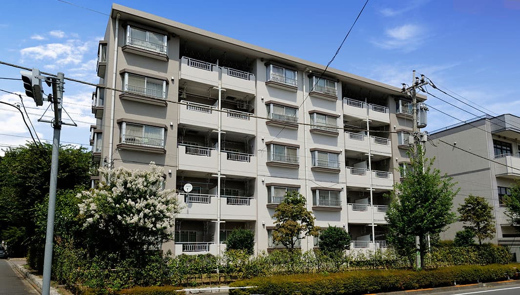 コーシャハイム上北台の外観写真