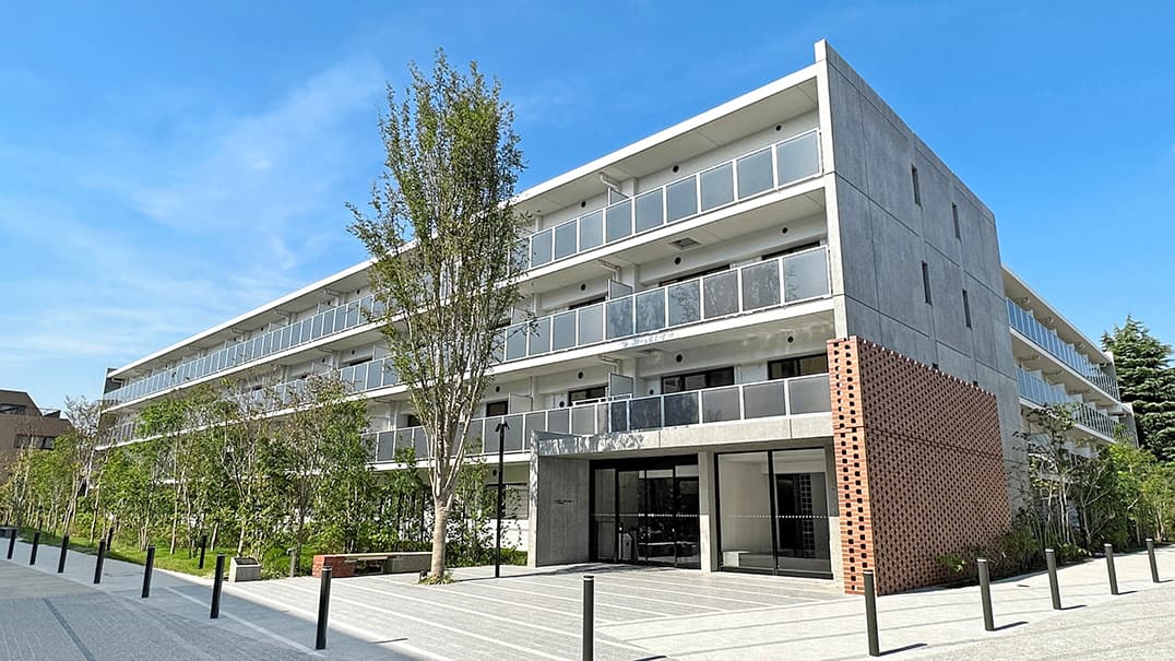 カーメスト新高円寺の外観写真