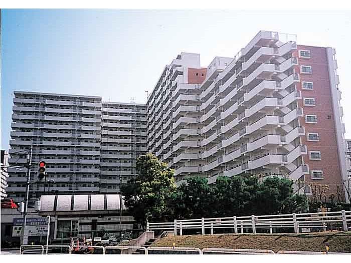 品川八潮パークタウン 潮路南第一ハイツの外観写真