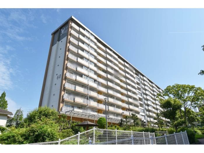 岩成台西の外観写真
