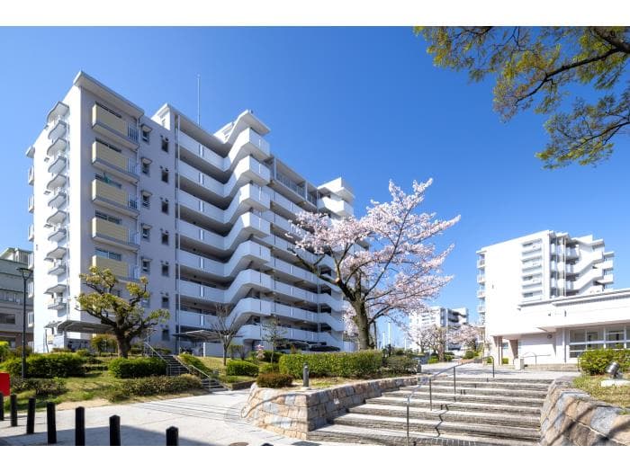 アーバンラフレ虹ヶ丘中