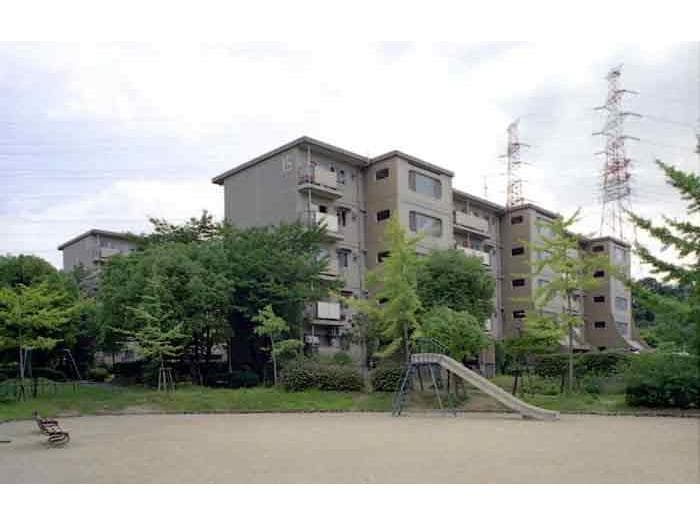泉北城山台三丁の外観写真