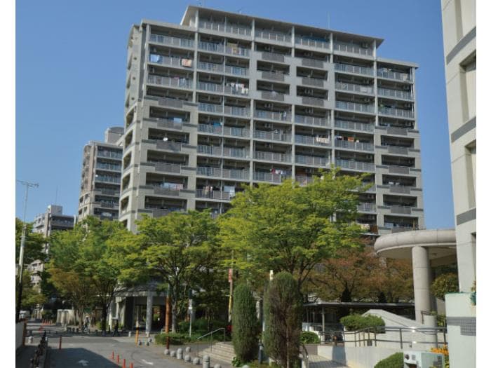 アーベインルネス別府の外観写真