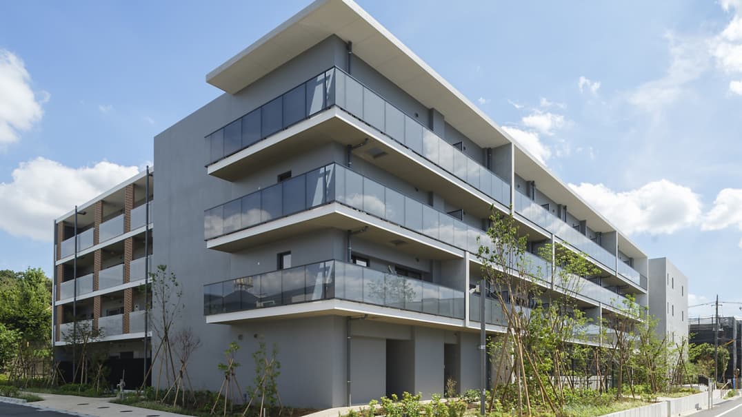 カーメスト用賀馬事公苑の外観写真